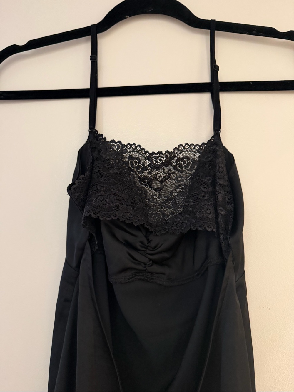 Urban Outfitters Out From Under Sweet Cheeks Lace-Back Satin Slip - Picture 8 of 9